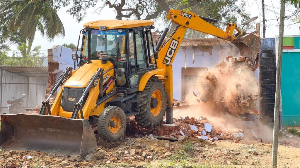 HYDRA Demolitions in Mahabubnagar