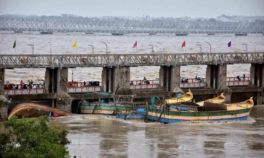 Prakasam Barrage Boat Accident