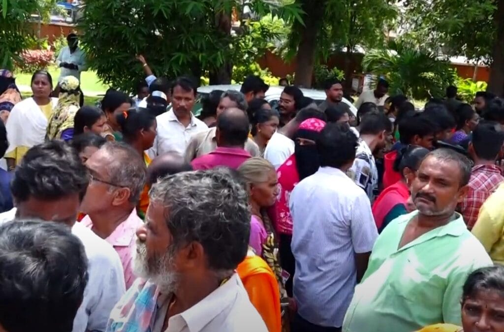 Vijayawada Flood Victims Protest at Collectorate